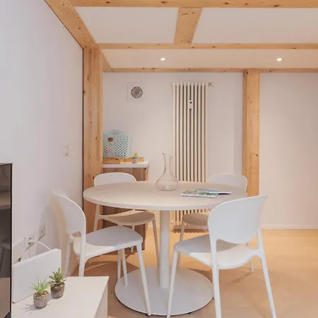 Modern Loft In - Near Lodi Tibb Metro * Милан