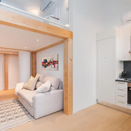 Апартаменты Modern Loft In - Near Lodi Tibb Metro *