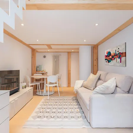 アパート Modern Loft In - Near Lodi Tibb Metro *
