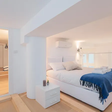 アパート Modern Loft In - Near Lodi Tibb Metro *